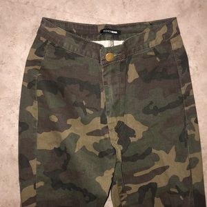 Fashion nova camo skinny pants